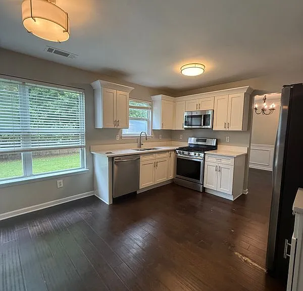 4171 Ash Tree St SW — Photo 4