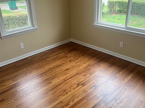 4th image of 511 N Hodge St
