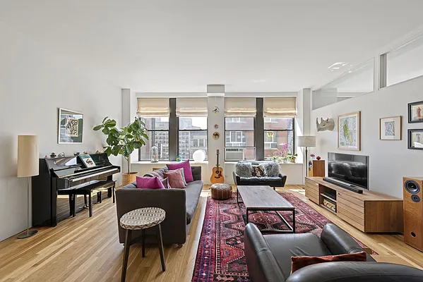 Sold by Compass | media 14