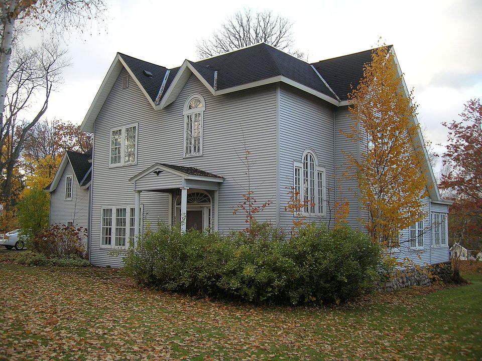Large Historic home near University