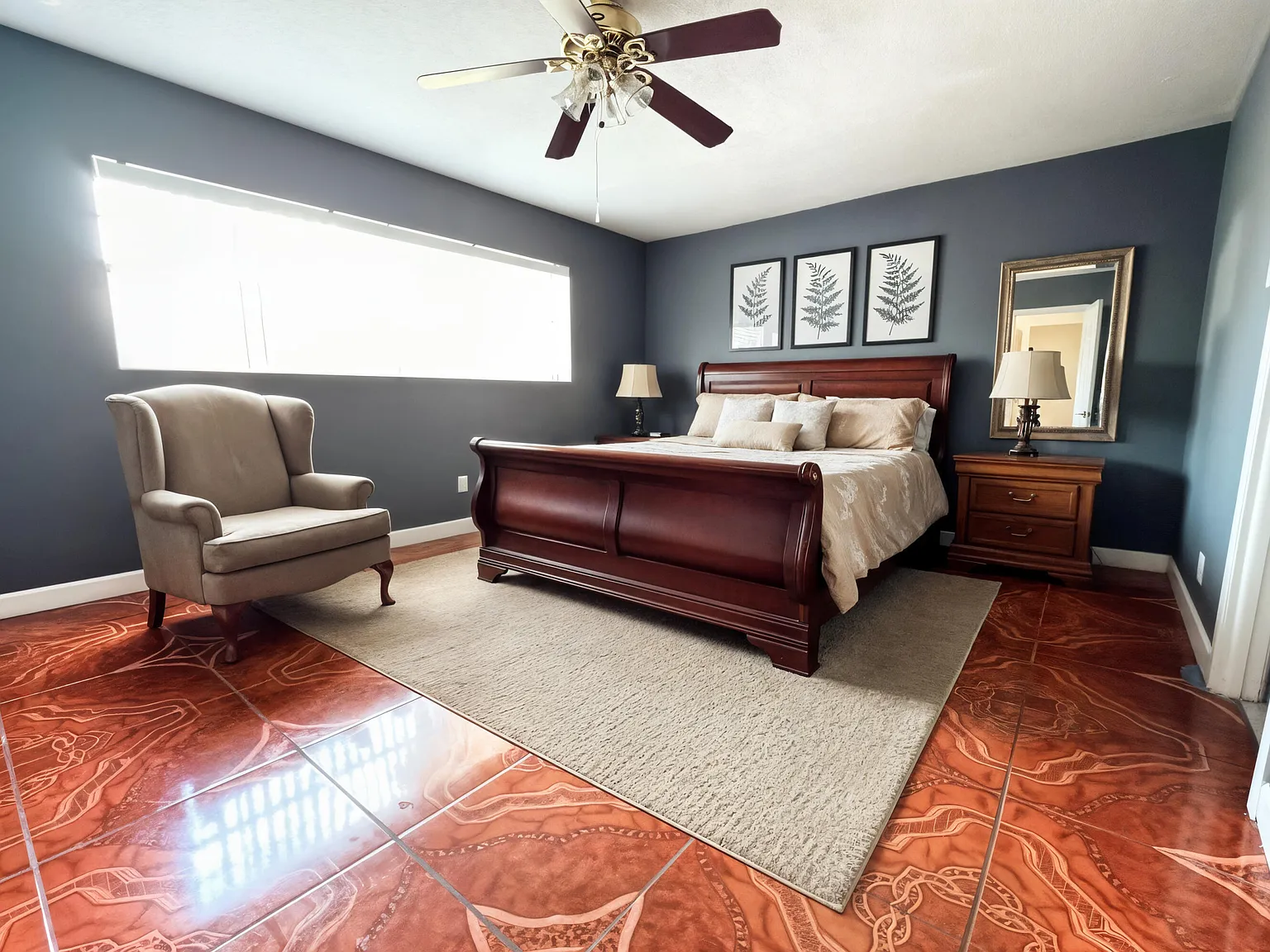 2 bed, 2.0 bath, 944 sqft, $2,050 — Photo 4