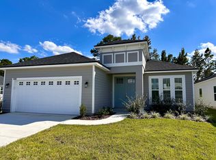 3436 Americana Dr, Green Cove Springs, FL 32043