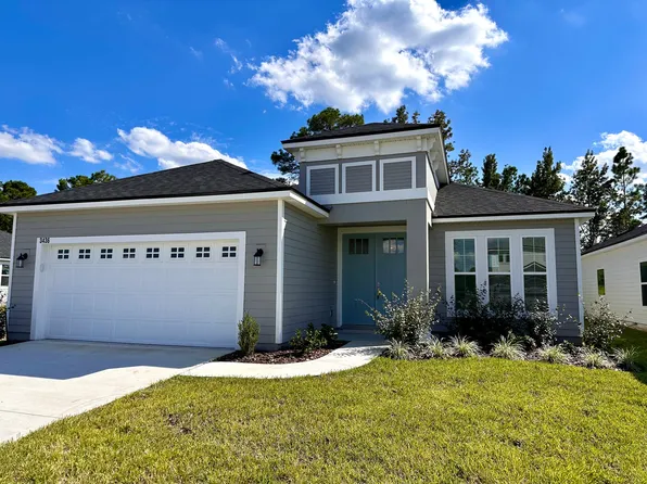3436 Americana Dr, Green Cove Springs, FL 32043