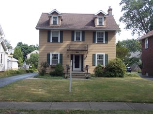 82 Thornton Rd, Rochester, NY 14617