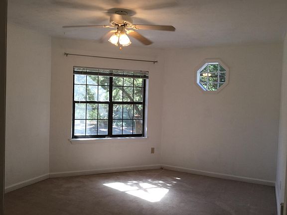 2nd image of 1020 N Duval St #A