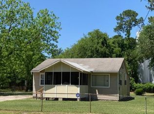 1084 Odessa Dr W, Jacksonville, FL 32254