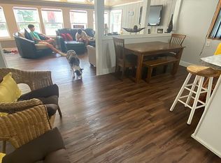 5025 Lee St, Clear Lake, IA 50428