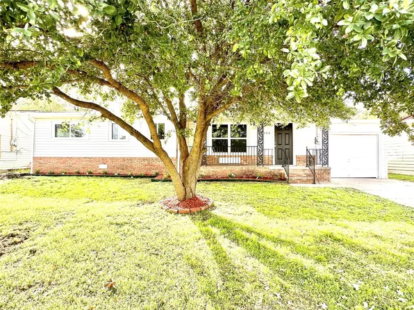 308 SE 18th St, Mineral Wells, TX 76067