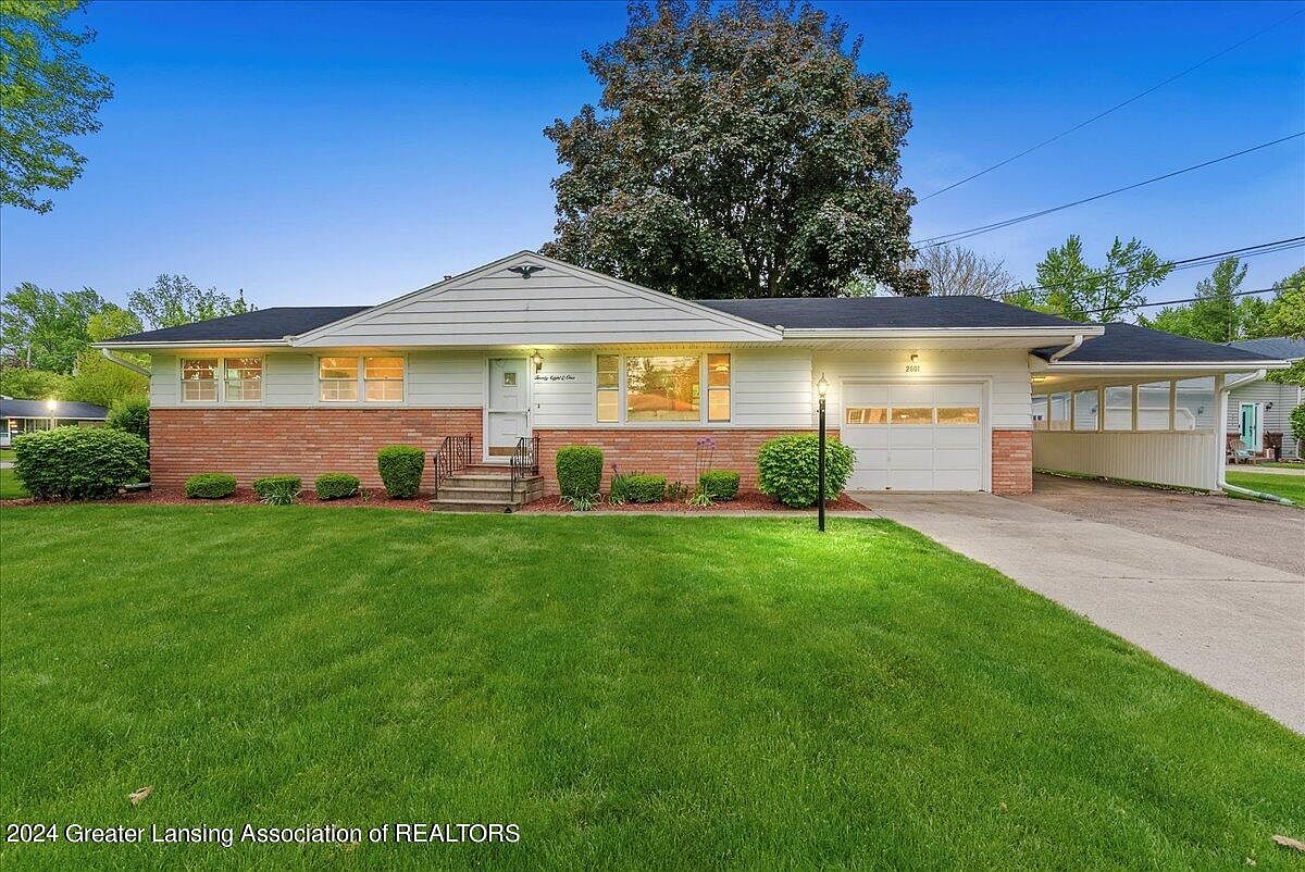 2801 Delta River Dr, Lansing, MI 48906 Zillow