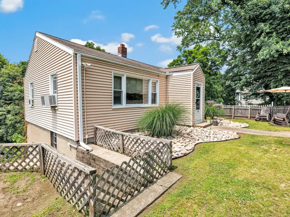 103 Mount Pleasant Street, Derby, CT 06418