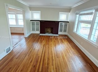 1302 Hathaway Ave #2, Lakewood, OH 44107
