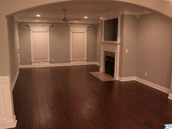 2nd image of 44 Atherton Cir SW