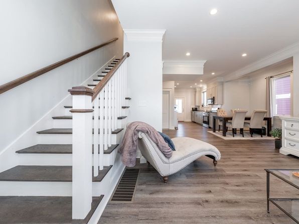 13-18 Hennery Way #17D