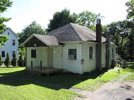 1st image of 334 Mountain Ave