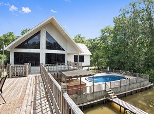 18923 River Bend Rd, Maurepas, LA 70449