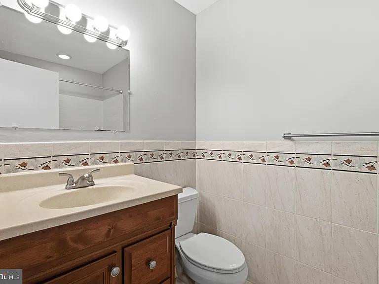 26 Park Ave #B20 — Photo 16