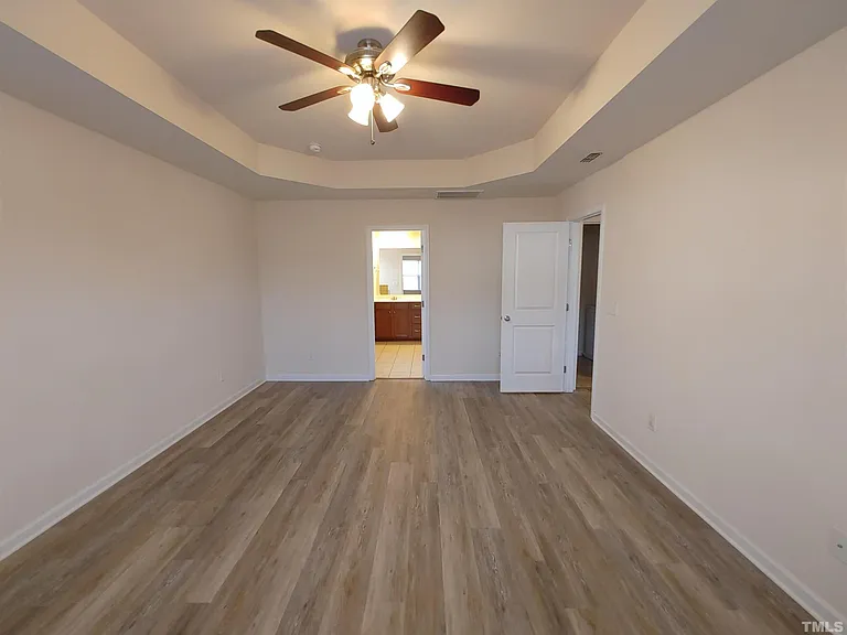 115 Glenview Ln — Photo 14