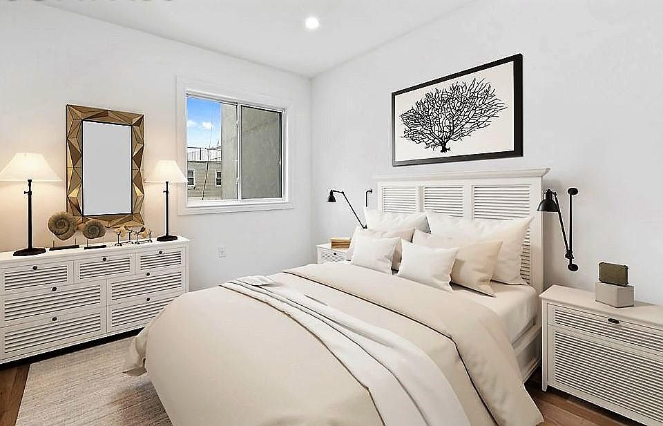 140 s/ft bedrooms