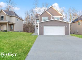 1098 Winesap Rd, Clarksville, TN 37040