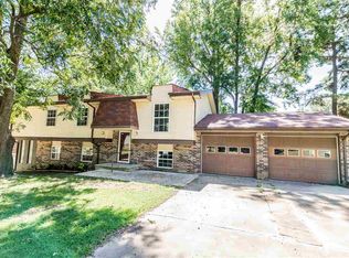 1817 Colonial Rd, Jonesboro, AR 72401