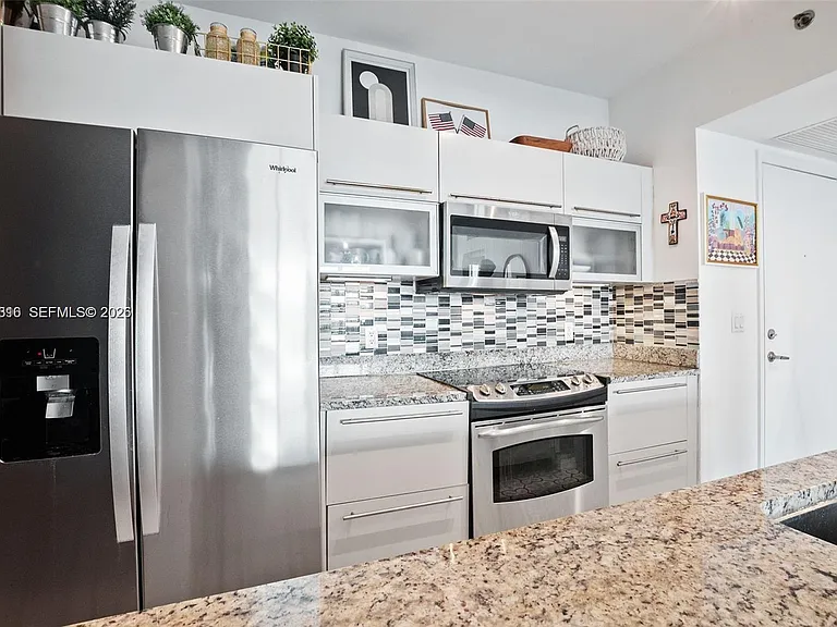 951 Brickell Ave #3207 — Photo 6