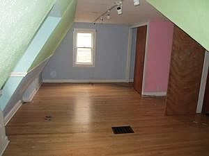 2nd image of 3633 Oak Park Ave
