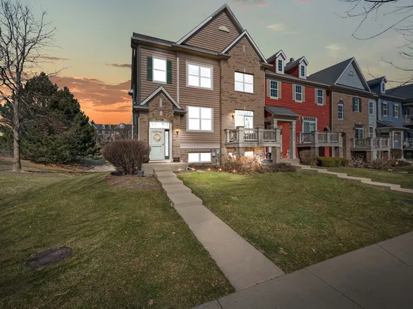 3076 Bridgeham St, Elgin, IL 60124