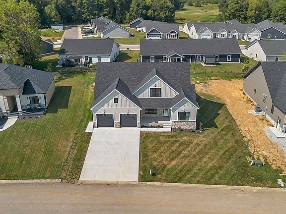4th image of 831 Spyglass Hill Dr