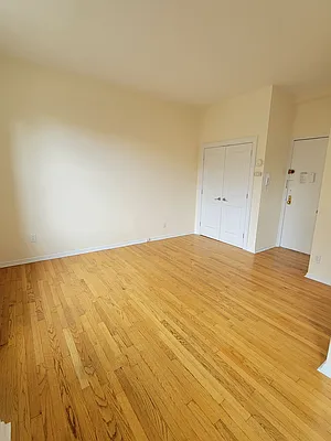 Rented by Corcoran | media 3