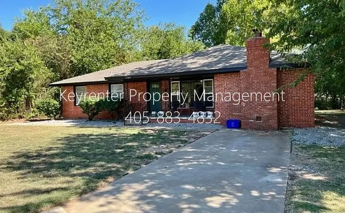 Building Photo - 1524 Rowena Ln