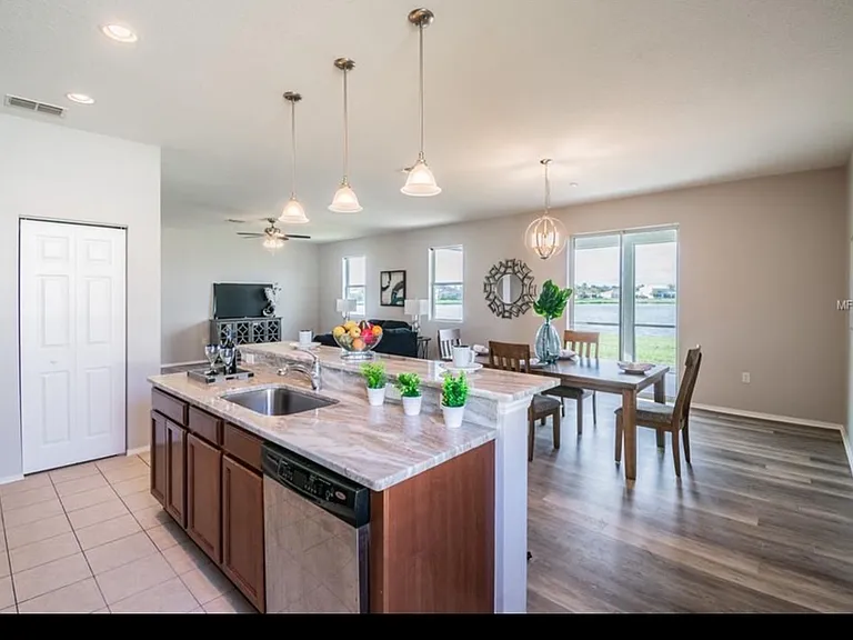5447 Sandy Shell Dr — Photo 27