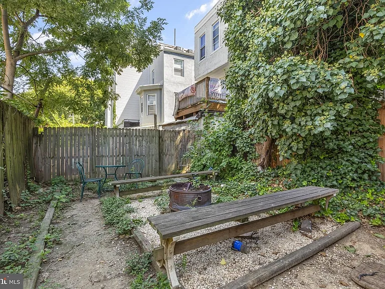 707 W Girard Ave #2F — Photo 32