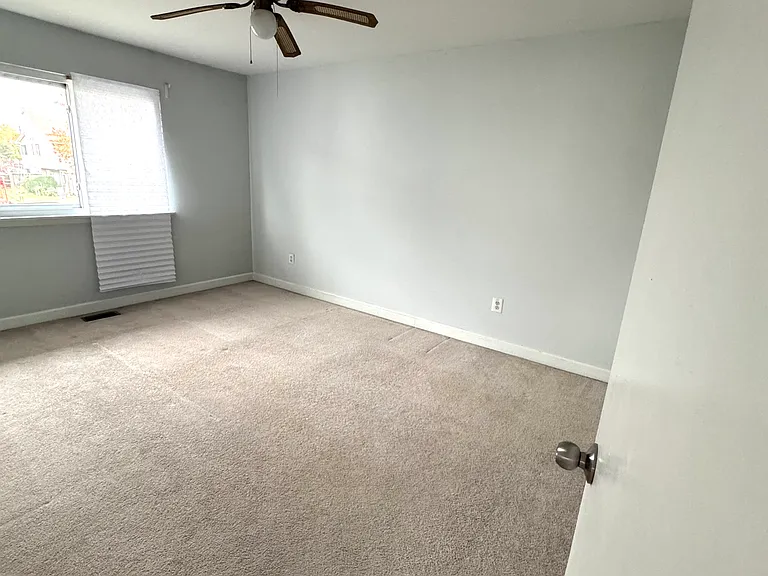 9010 Sandalwood Dr #C — Photo 8