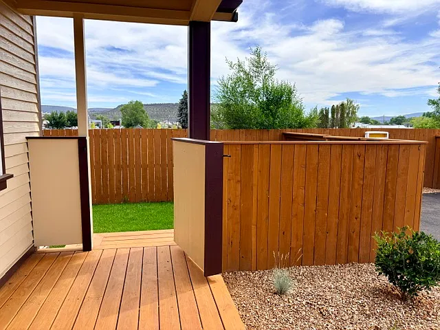 1940 NE Laughlin Rd #2 — Photo 5