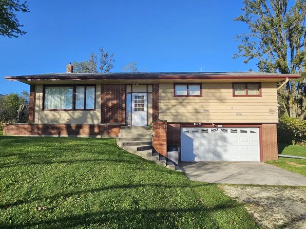5011 River ROAD, West Bend, WI 53095