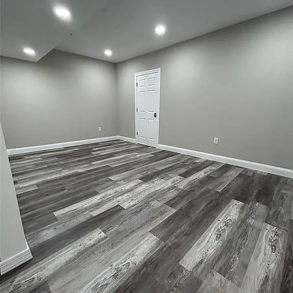 220 Butternut Dr — Photo 23