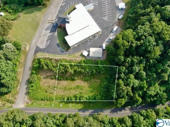 134X200 Patterson St, Guntersville, AL 35976