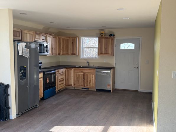 1205 E Washington Ave