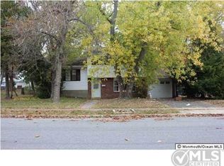 27 Louisiana Pkwy, Jackson, NJ