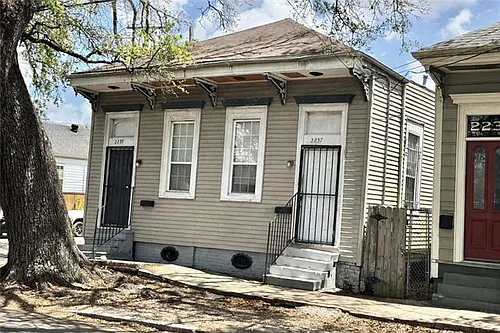 2237 Washington Ave Photo 1