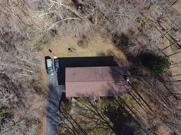 4th image of 10109 Crestmont Dr