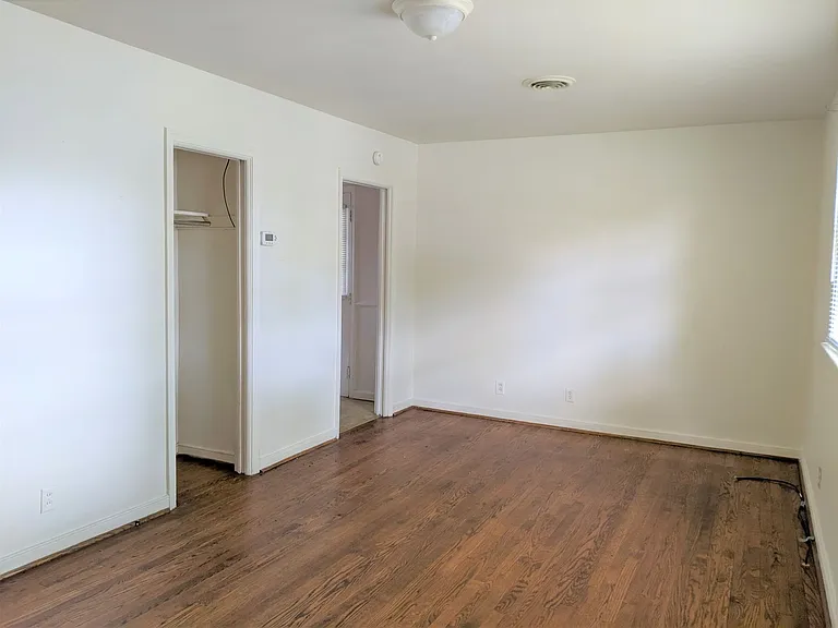 3317 Montclair Rd — Photo 9