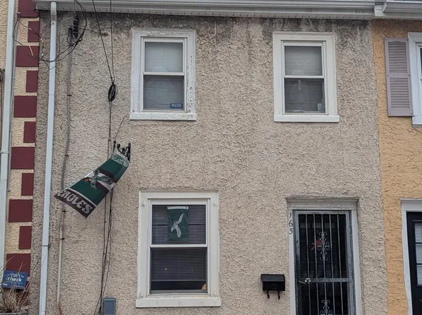163 Gay St, Philadelphia, PA 19127