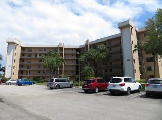 4640 Lucerne Lakes Blvd W APT 107, Lake Worth, FL 33467