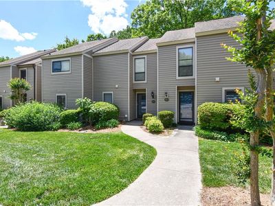 305 Village Ln Unit C, Greensboro, NC, 27409