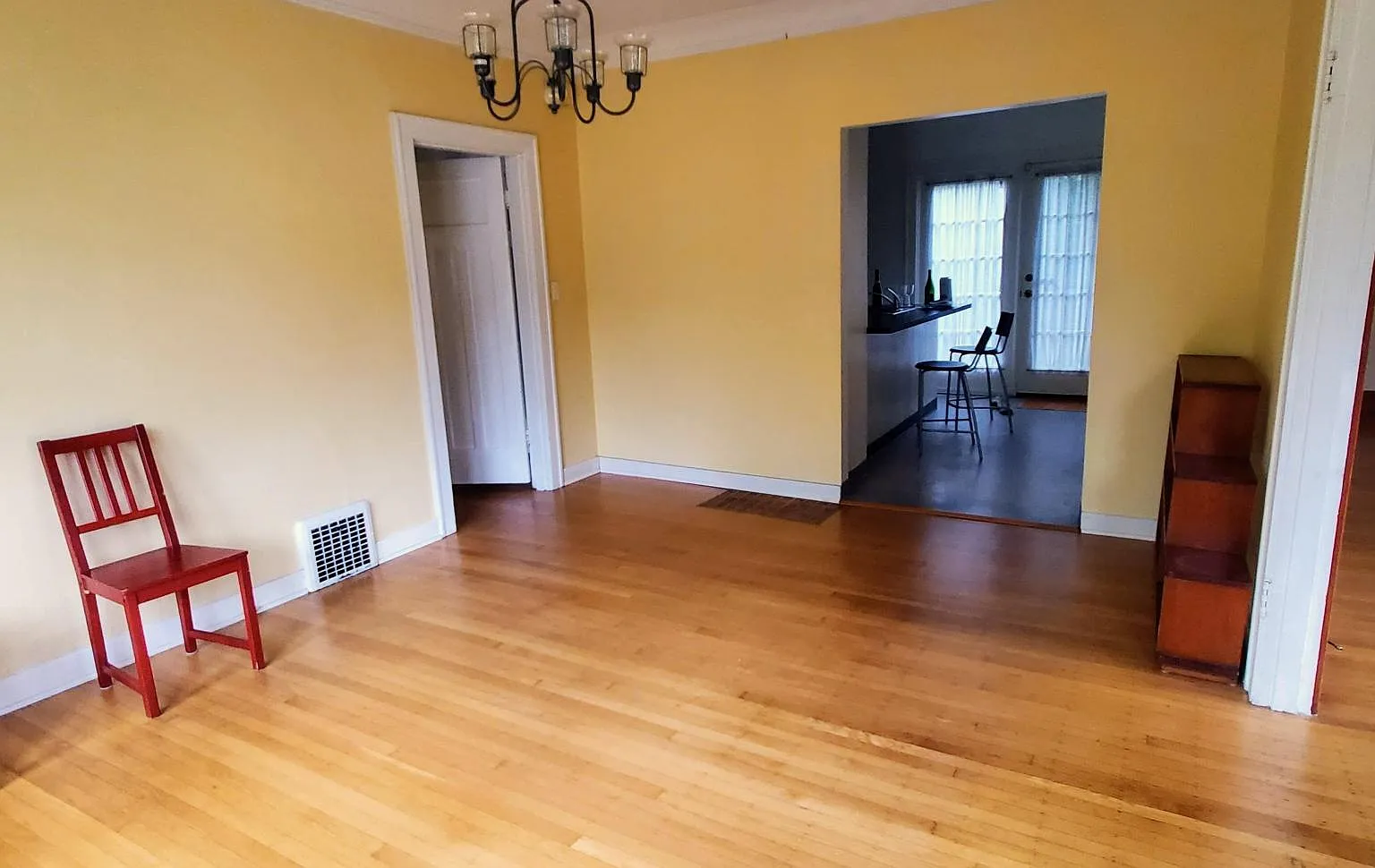 2 bed, 1200 sqft, $2,875 — Photo 3