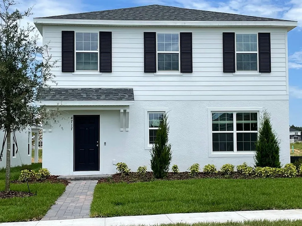 4717 Orange Flora Aly