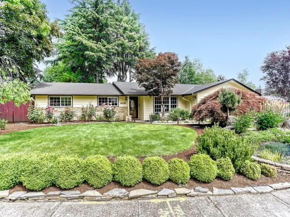 12405 SW Berryhill Ln, Beaverton, OR 97008