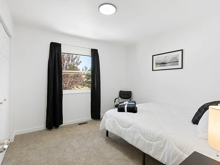 6770 Caballero Ave — Photo 9