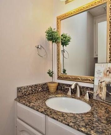 2nd image of 7122 Wood Hollow Dr APT 71